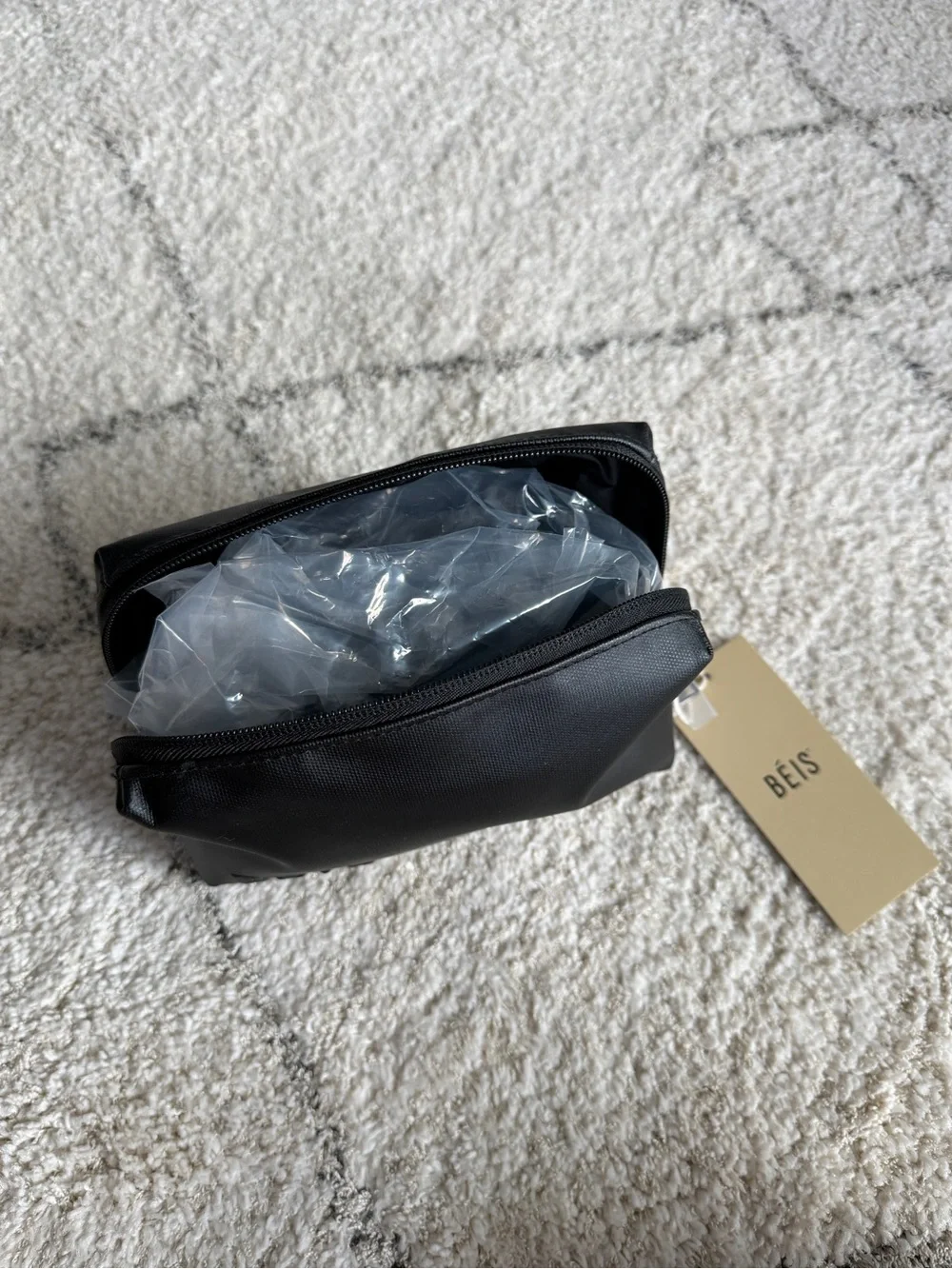 BEIS— Small Cosmetic Pouch